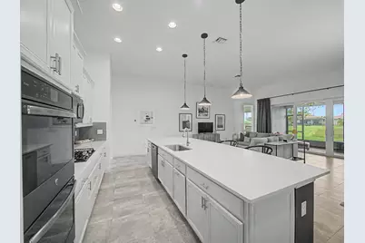12008 SW Marigold Avenue, Port Saint Lucie, FL 34987 - Photo 9