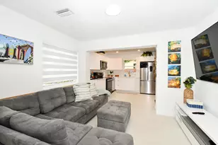 813 SW 3rd Ct, Delray Beach, FL 33444 - Photo 11