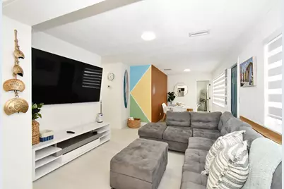 813 SW 3rd Court, Delray Beach, FL 33444 - Photo 13