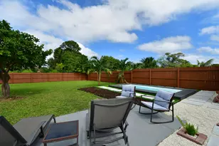 813 SW 3rd Ct, Delray Beach, FL 33444 - Photo 5
