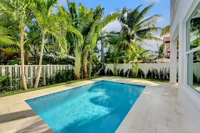 500 NE Wavecrest Way, Boca Raton, FL 33432 - Photo 13