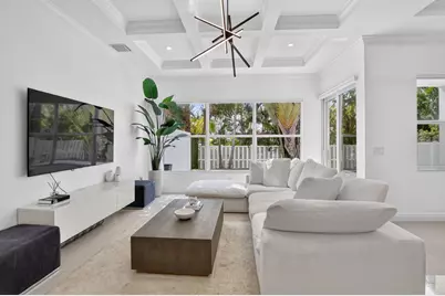 500 NE Wavecrest Way, Boca Raton, FL 33432 - Photo 11