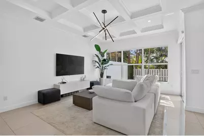 500 NE Wavecrest Way, Boca Raton, FL 33432 - Photo 13
