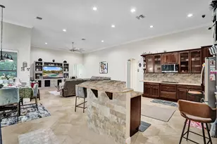 12360 NW 18th St, Plantation, FL 33323 - Photo 13