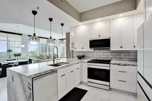 315 NE 3rd Ave, Fort Lauderdale, FL 33301 - Photo 11