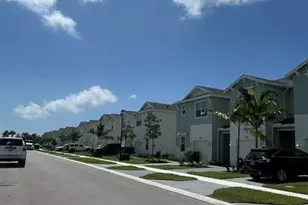 675 SE Lk Fls St, Port Saint Lucie, FL 34984 - Photo 3