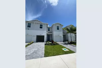675 SE Lake Falls Street, Port Saint Lucie, FL 34984 - Photo 5