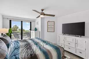 176 Helios Dr, Jupiter, FL 33477 - Photo 39