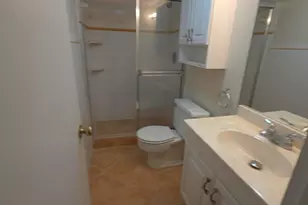 [Address not provided], Hallandale Beach, FL 33009 - Photo 7