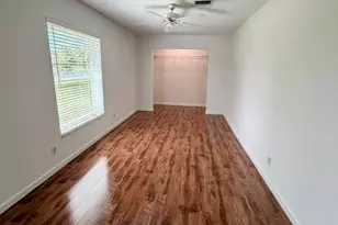 147 Sunflower Cir, Royal Palm Beach, FL 33411 - Photo 23