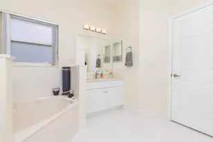 1561 NW 168th Ave, Pembroke Pines, FL 33028 - Photo 47