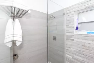 1561 NW 168th Ave, Pembroke Pines, FL 33028 - Photo 27