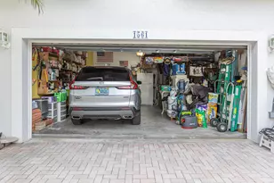 1561 NW 168th Ave, Pembroke Pines, FL 33028 - Photo 61