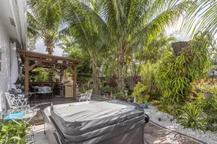 1561 NW 168th Ave, Pembroke Pines, FL 33028 - Photo 59
