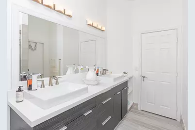 1561 NW 168th Avenue, Pembroke Pines, FL 33028 - Photo 27