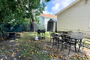 716 21st St, West Palm Beach, FL 33407 - Photo 29