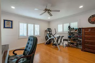 2317 NE 28th Ct, Lighthouse Point, FL 33064 - Photo 25