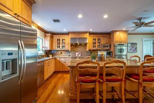 2317 NE 28th Ct, Lighthouse Point, FL 33064 - Photo 17