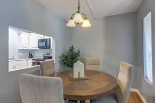 1010 Green Pine Blvd, West Palm Beach, FL 33409 - Photo 9