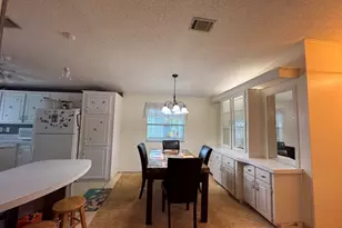 120 Plantation Blvd, Lake Worth, FL 33467 - Photo 3