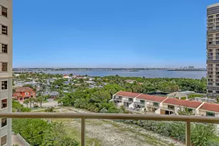 3920 N Ocean Dr, Singer Island, FL 33404 - Photo 47