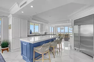 3920 N Ocean Dr, Singer Island, FL 33404 - Photo 9