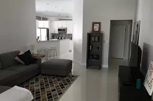 14272 NW 18th Ct, Pembroke Pines, FL 33028 - Photo 17