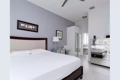 14272 NW 18th Court, Pembroke Pines, FL 33028 - Photo 11