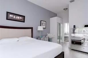 14272 NW 18th Ct, Pembroke Pines, FL 33028 - Photo 11