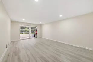 2901 Victoria Cir, Coconut Creek, FL 33066 - Photo 7
