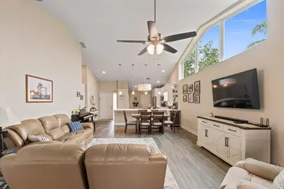 1401 Mahogany Place, Palm Beach Gardens, FL 33418 - Photo 7