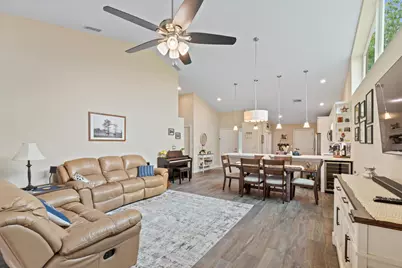 1401 Mahogany Place, Palm Beach Gardens, FL 33418 - Photo 3