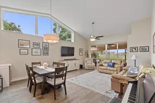 1401 Mahogany Pl, Palm Beach Gardens, FL 33418 - Photo 5