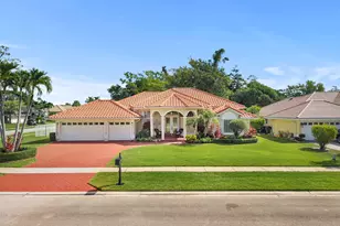 15791 Cedar Grove Ln, Wellington, FL 33414 - Photo 3