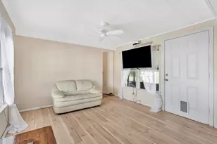 10885 SE Federal Hwy 67 Hwy, Hobe Sound, FL 33455 - Photo 15