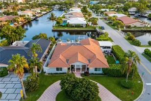 5841 Bayview Dr, Fort Lauderdale, FL 33308 - Photo 1