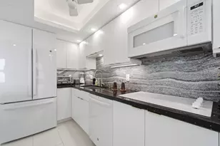 333 NE 21st Ave, Deerfield Beach, FL 33441 - Photo 17