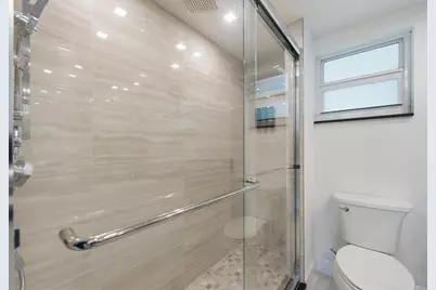 333 NE 21st Avenue #1422, Deerfield Beach, FL 33441 - Photo 11