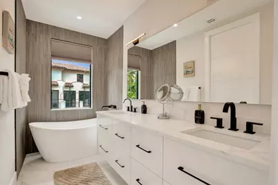 119 SE 12th Avenue, Fort Lauderdale, FL 33301 - Photo 19