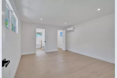 716 S Pine Street, Lake Worth, FL 33460 - Photo 33