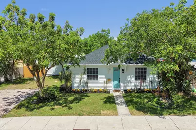 716 S Pine Street, Lake Worth, FL 33460 - Photo 3