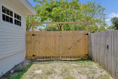 716 S Pine Street, Lake Worth Beach, FL 33460 - Photo 47