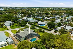 4599 SE Halston Ct, Stuart, FL 34997 - Photo 9