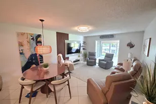 5680 SW 3rd Pl, Margate, FL 33068 - Photo 5