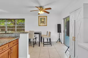 700 SW 5th Ct, Hallandale Beach, FL 33009 - Photo 19