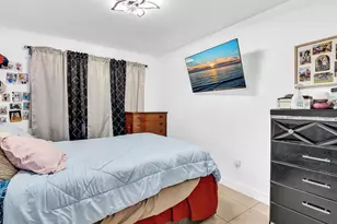 700 SW 5th Ct, Hallandale Beach, FL 33009 - Photo 35
