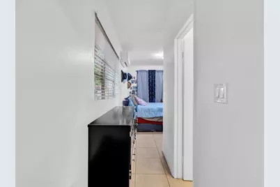 700 SW 5th Court, Hallandale Beach, FL 33009 - Photo 31