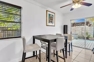 700 SW 5th Ct, Hallandale Beach, FL 33009 - Photo 13