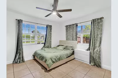 700 SW 5th Court, Hallandale Beach, FL 33009 - Photo 41