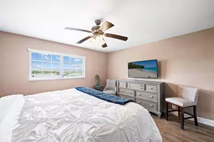 3535 Brokenwoods Dr, Coral Springs, FL 33065 - Photo 13